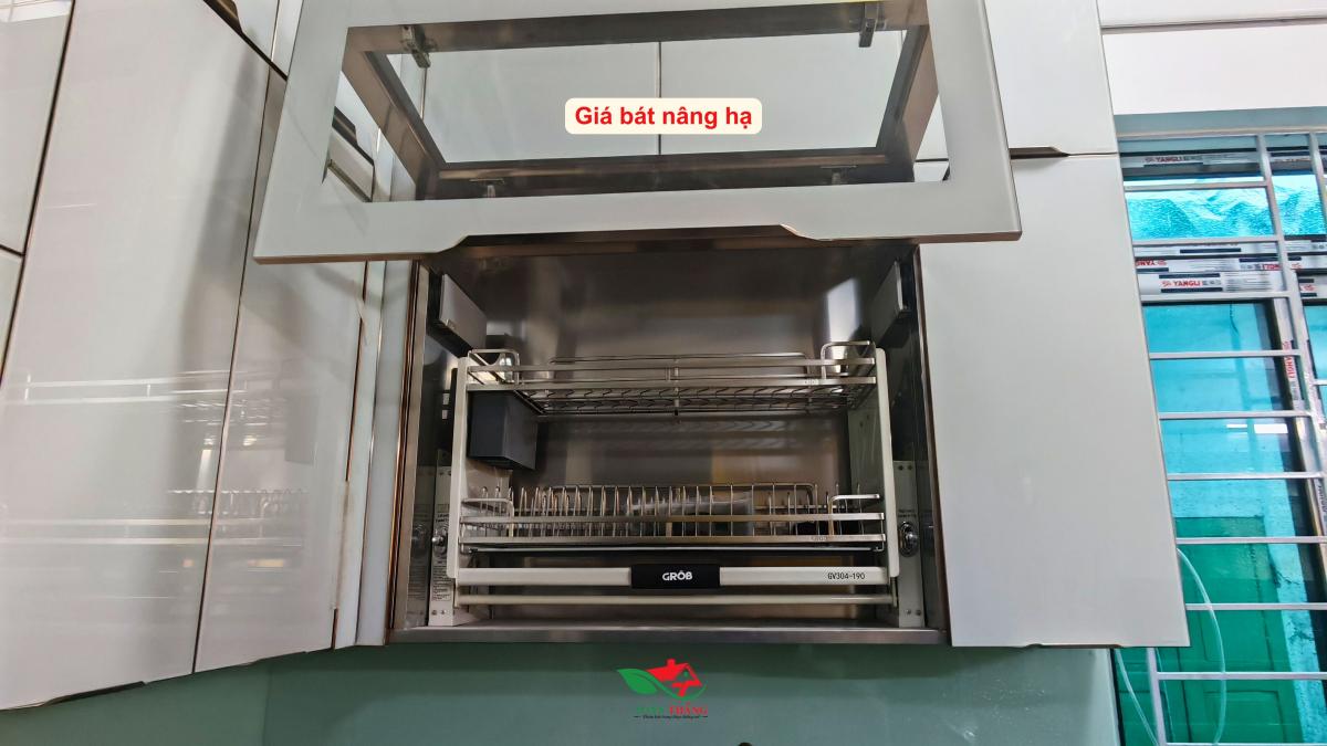 tủ bếp inox cánh kính