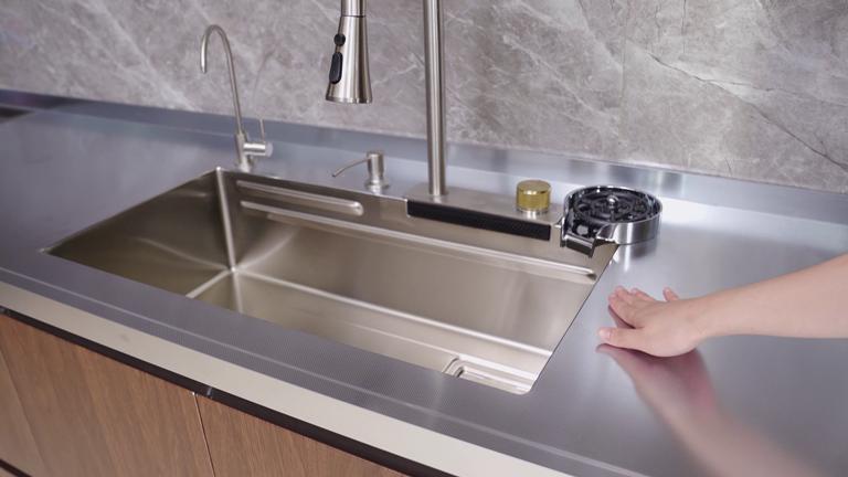 mặt bàn bếp inox