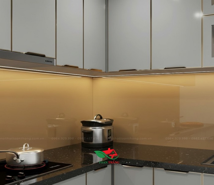 tủ bếp inox cánh kính