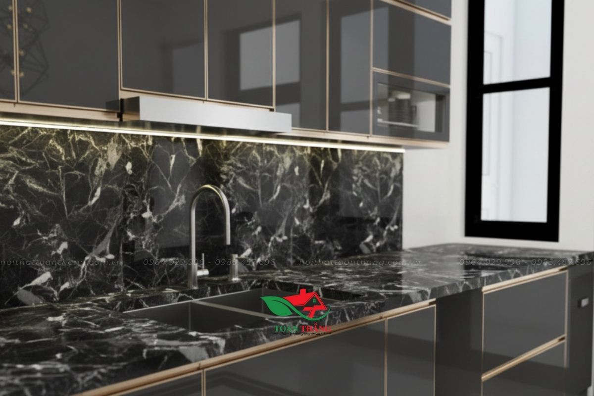 tủ bếp inox cánh kính