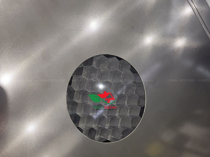 tủ bếp vân caro