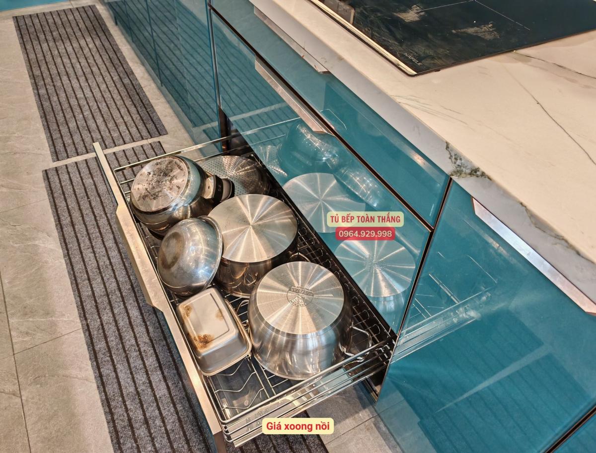 giá xoong nồi tủ bếp inox cánh kính