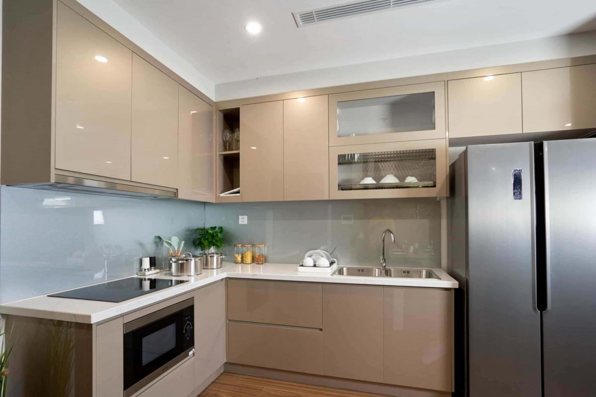 tủ bếp acrylic màu nâu