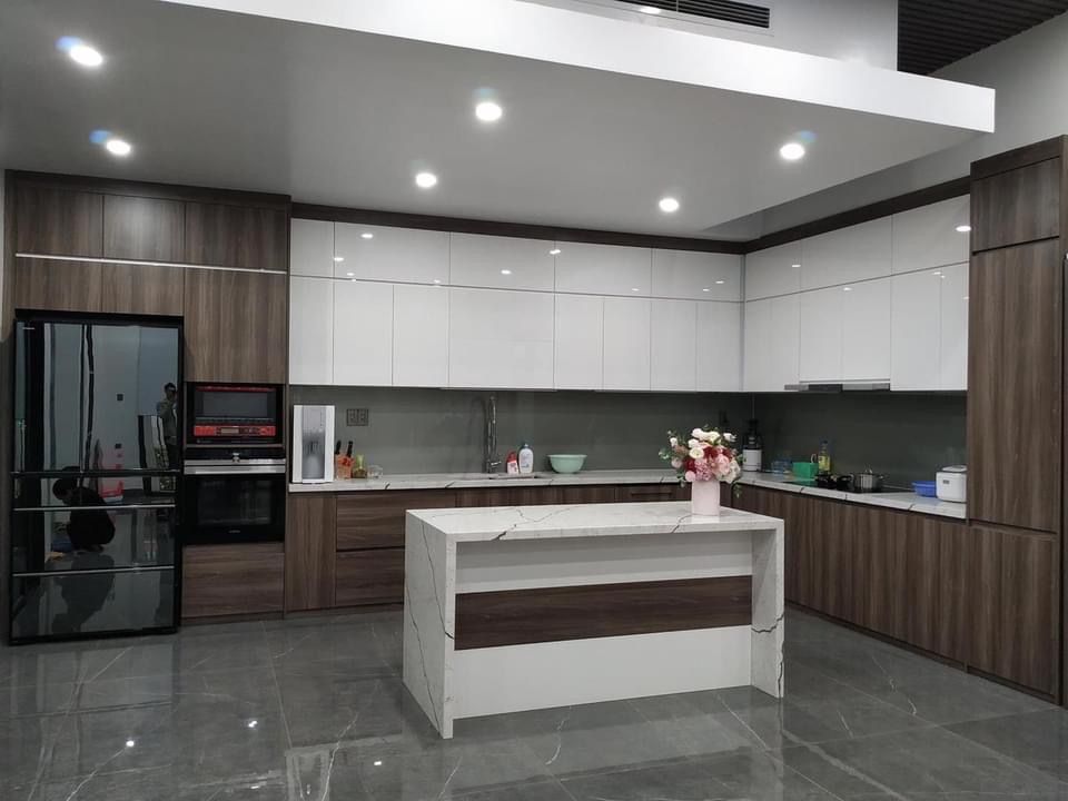 tủ bếp gỗ tự hiện đại