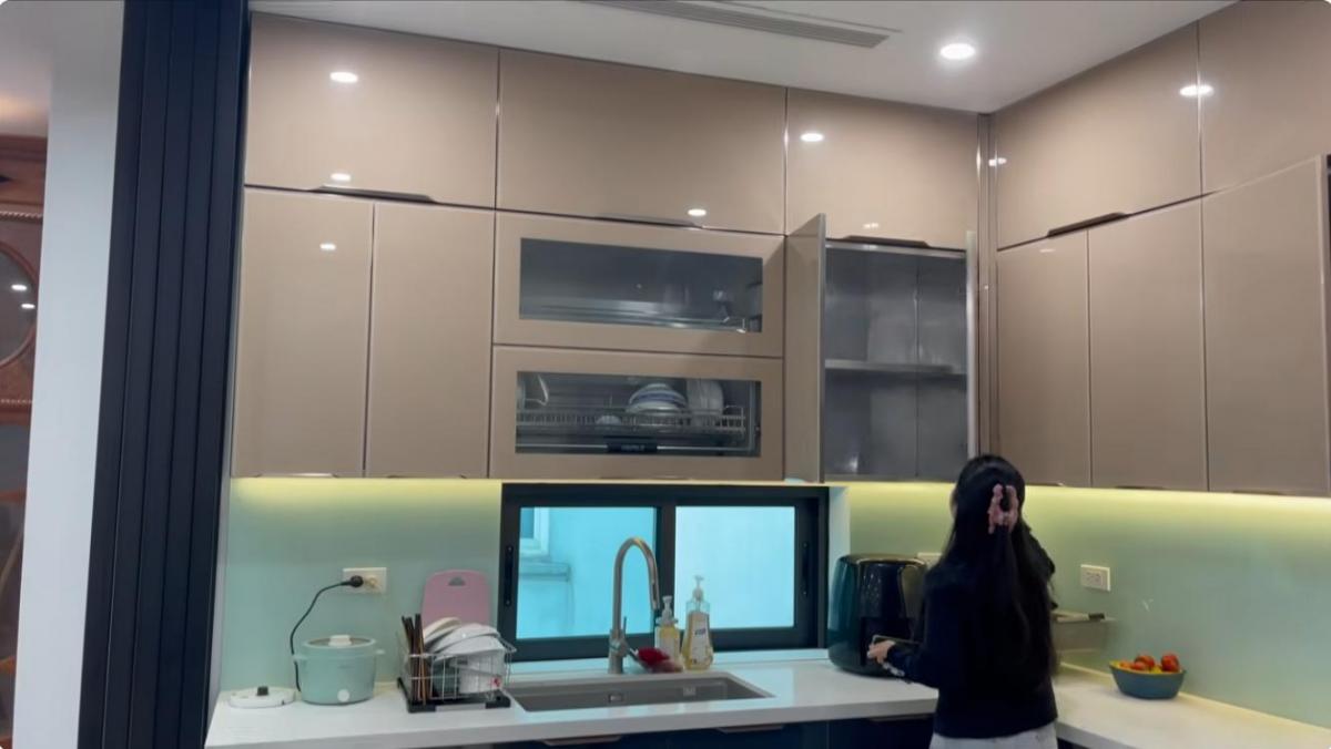 tủ bếp inox