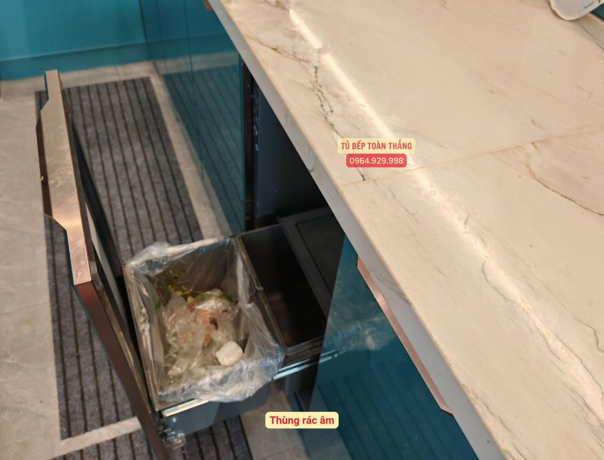 thùng rác âm tủ bếp inox cánh kính