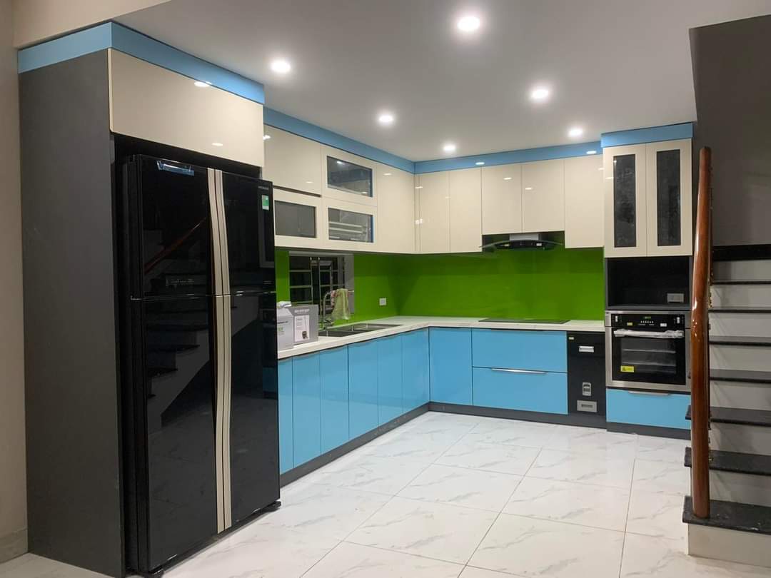 Tủ bếp inox cánh Acrylic khách 1