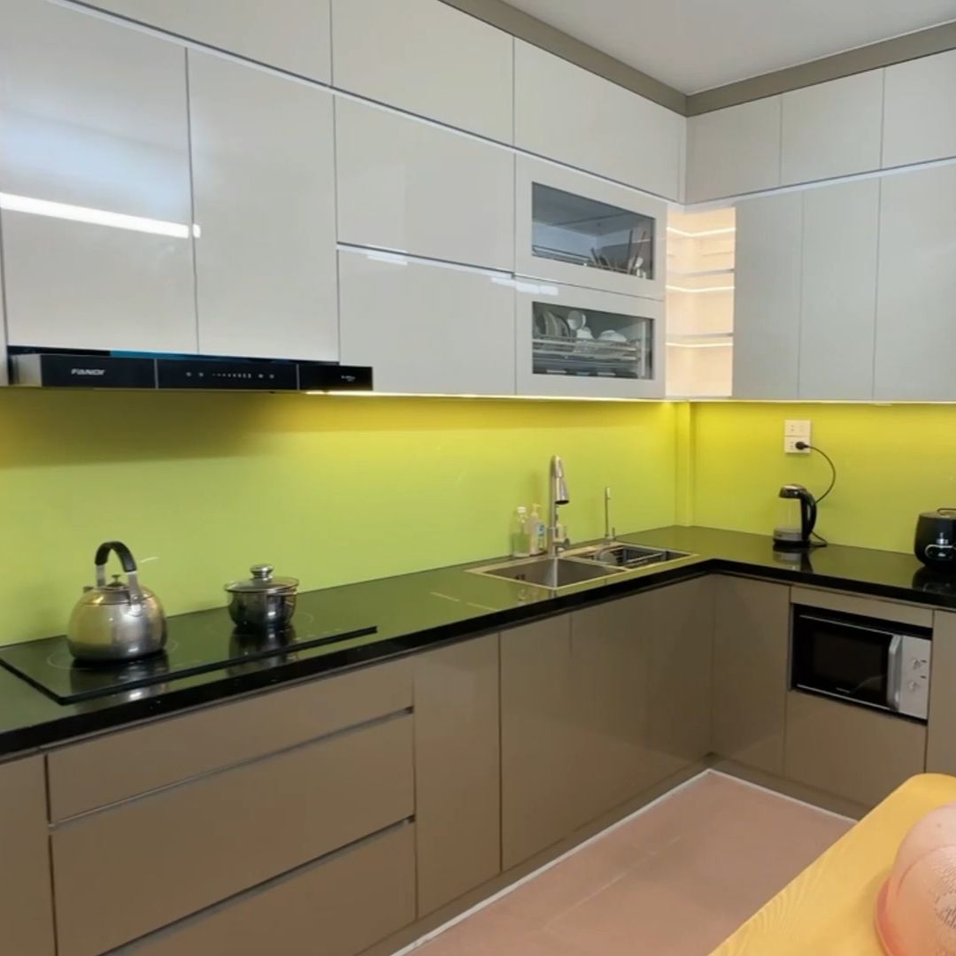 Tủ bếp inox cánh Acrylic